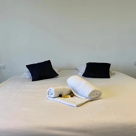 Le Cedre Magnifique A *