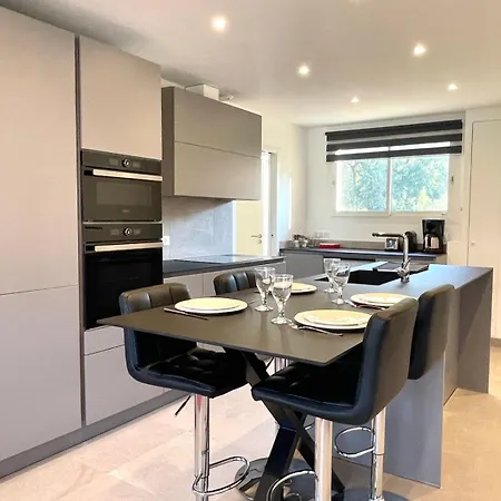 Le Cedre Magnifique A 公寓 戛纳